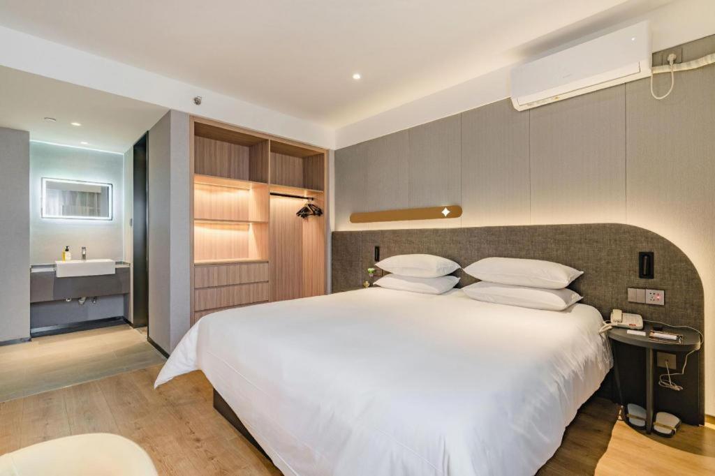 Jinjiang Inn Qingdao Development Zone Jinggangshan Rd. Экстерьер фото