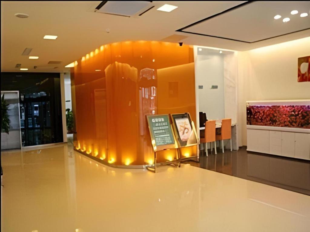 Jinjiang Inn Qingdao Development Zone Jinggangshan Rd. Экстерьер фото